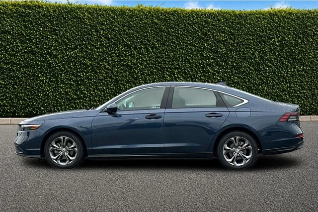 Used 2024 Blue Honda EX image 6