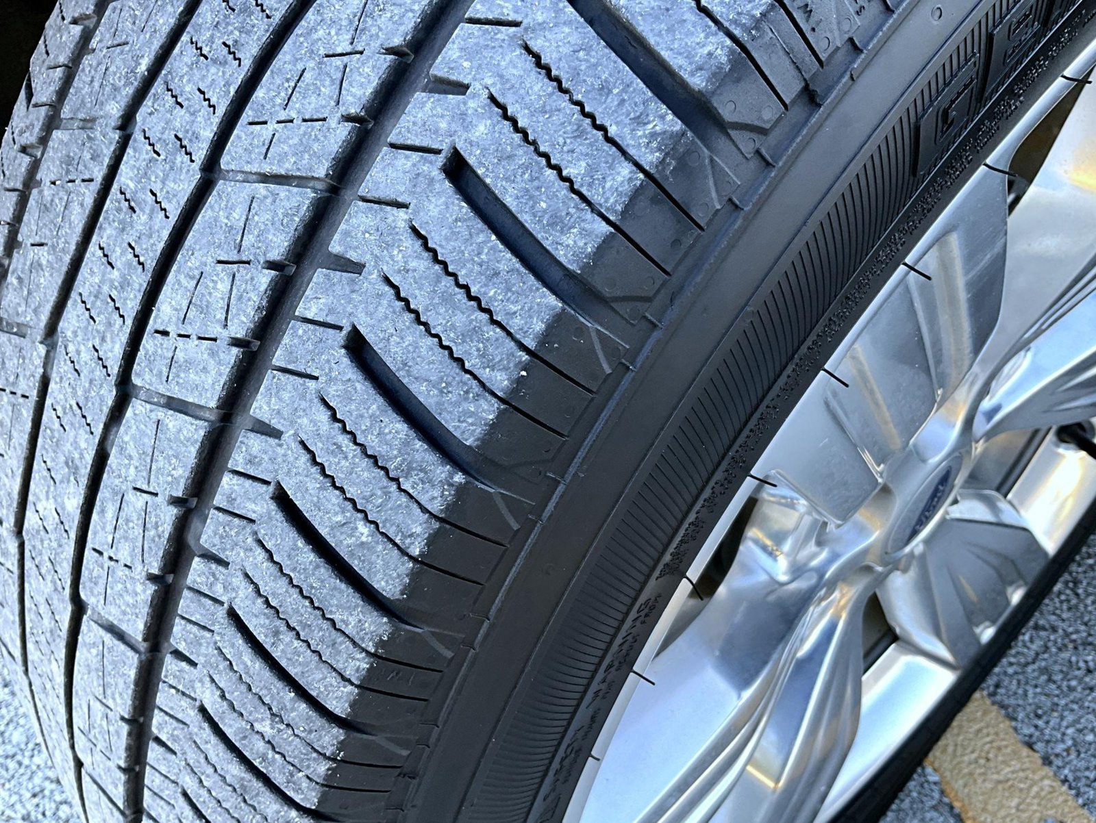 Used 2023 Blue Ford Platinum image 28