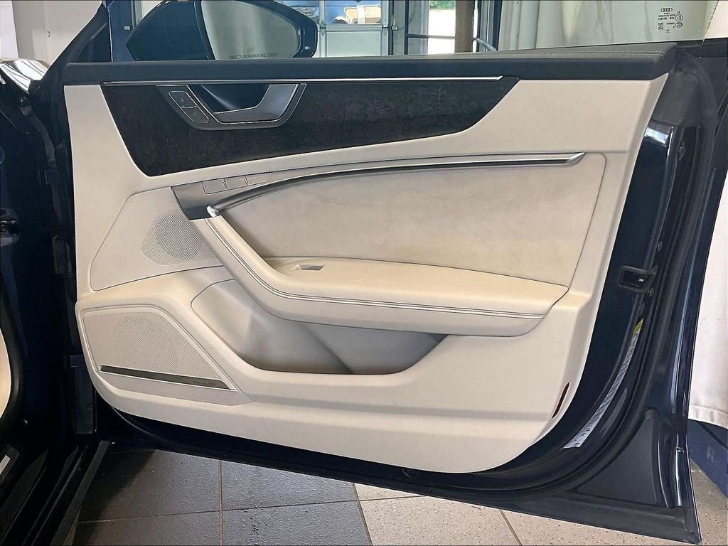 Used 2019 Blue Audi 3.0T Prestige image 12