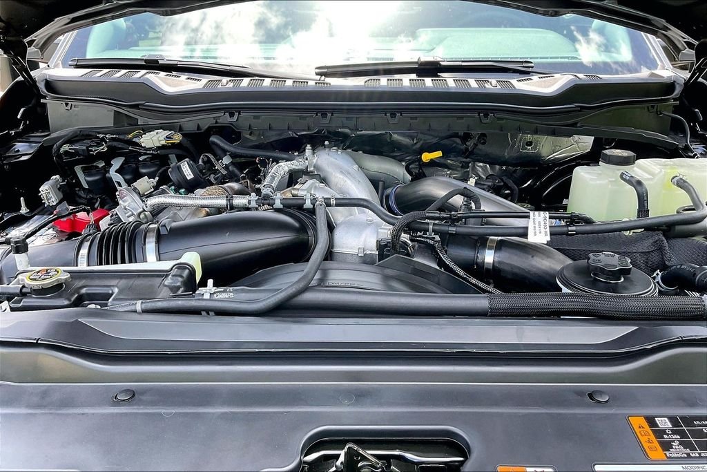 New 2026 Ford Super Duty F-250 Lariat 4D Crew Cab