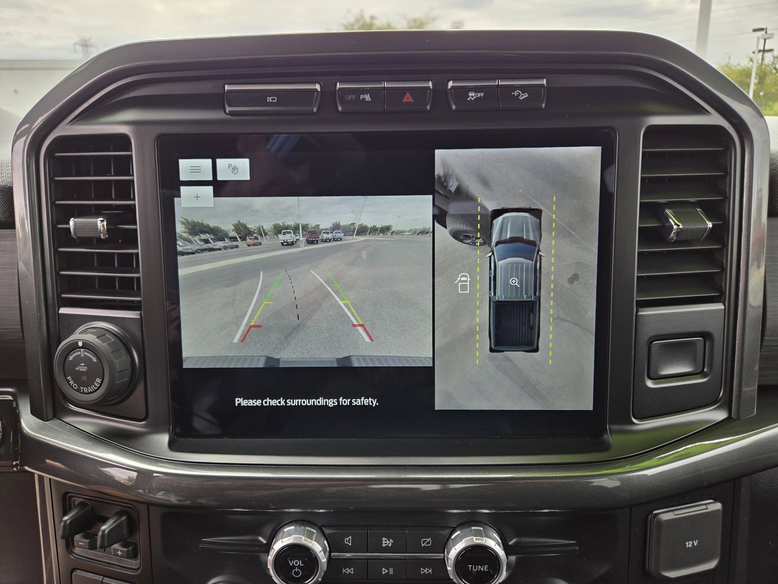 Used 2023 Black Ford  image 24