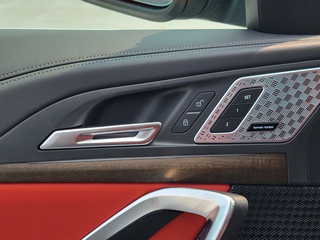 2025 BMW X1 28i - Photo 18