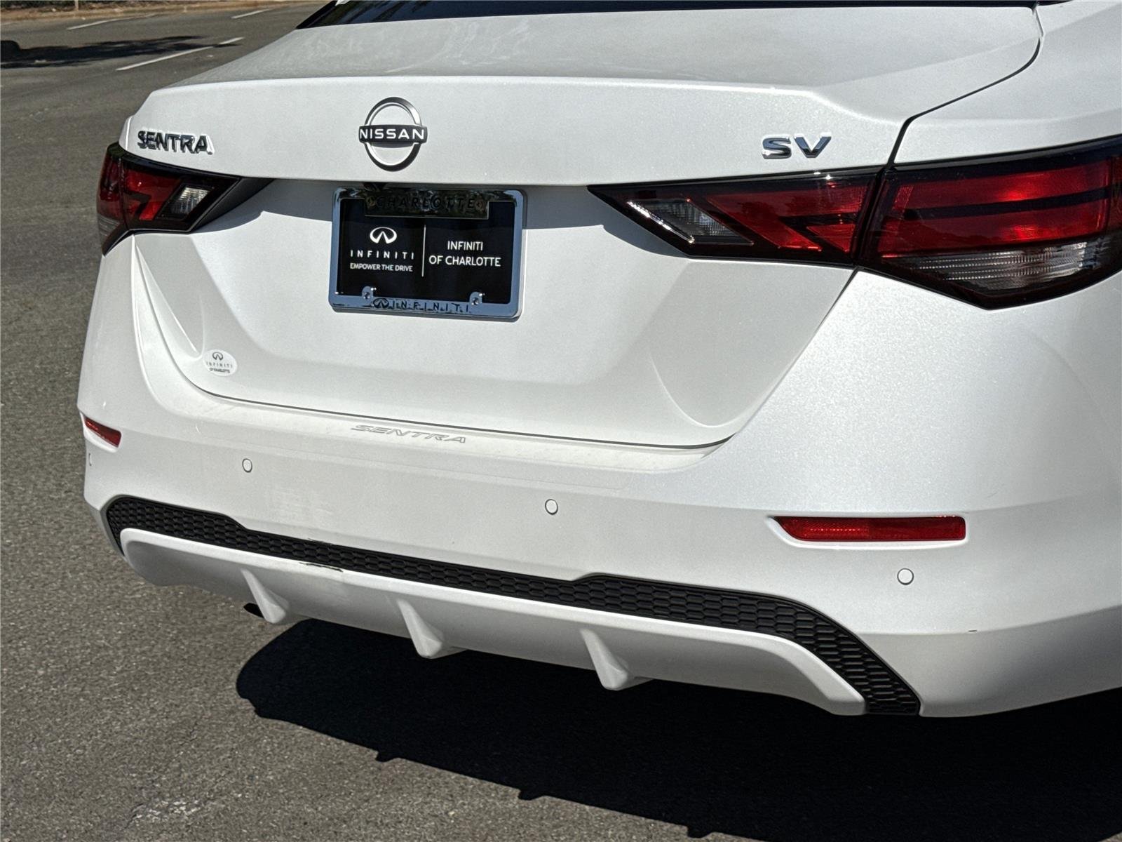 Used 2024 Aspen White Tricoat Nissan SV image 15