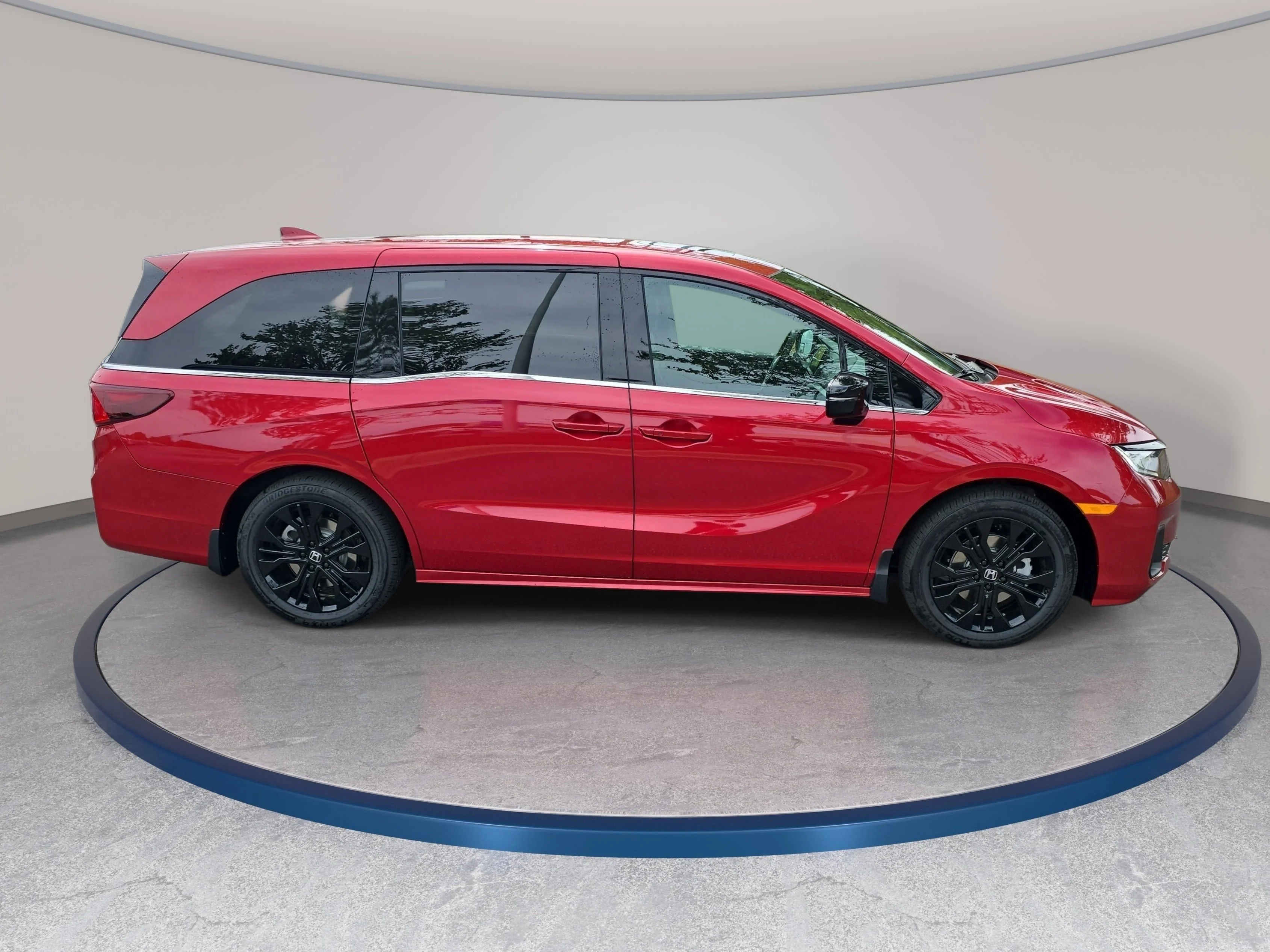 New 2026 Radiant Red Metallic II Honda Sport-L image 4