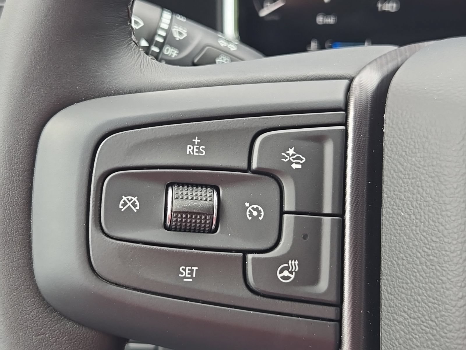 New 2026 Glacier White Tricoat GMC Denali Ultimate image 39