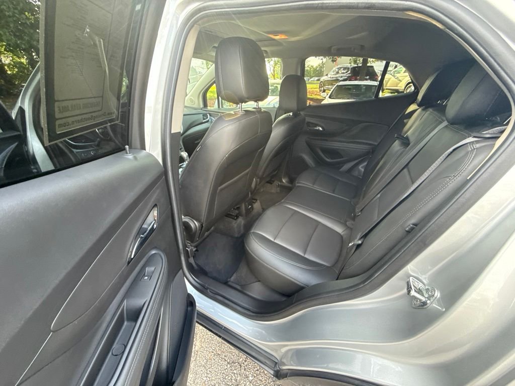 Used 2017 Silver Buick Essence image 15