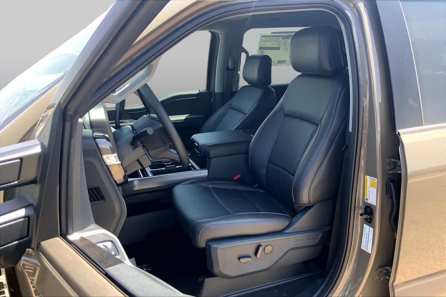 New 2026 Marsh Gray Ford F-250® Lariat® image 9
