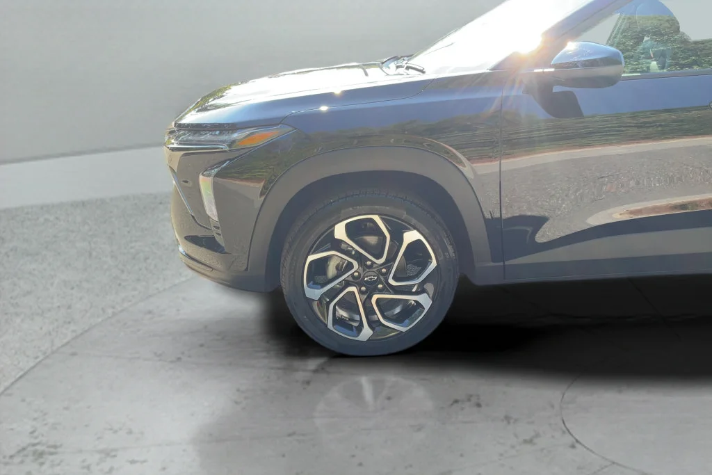 New 2026 Mosaic Black Metallic Chevrolet 2RS image 25