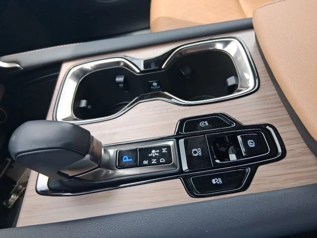 Used 2024 White Lexus 350 Premium Plus image 12