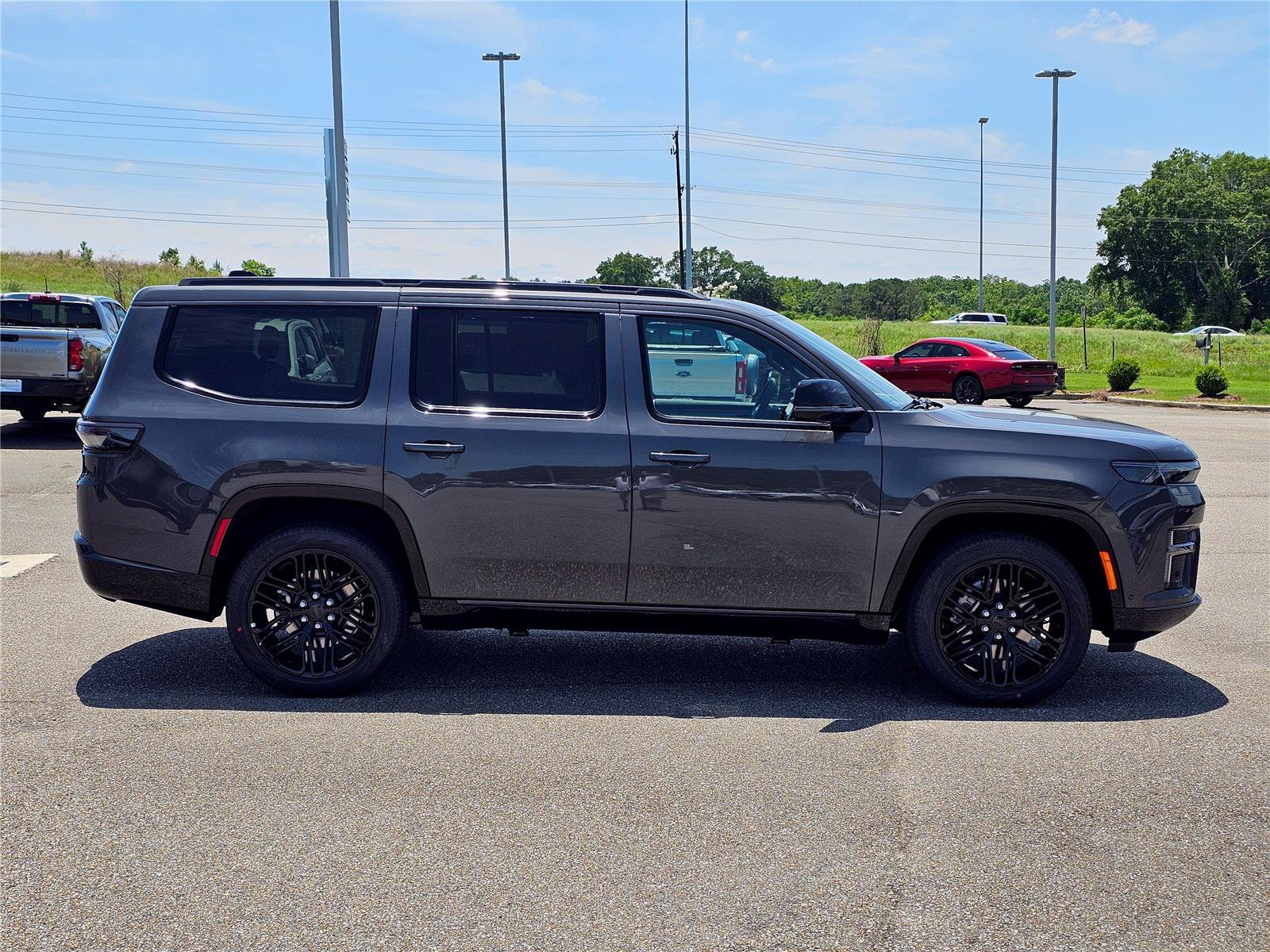 New 2026 Baltic Gray Metallic Clearcoat Jeep Limited Reserve image 7