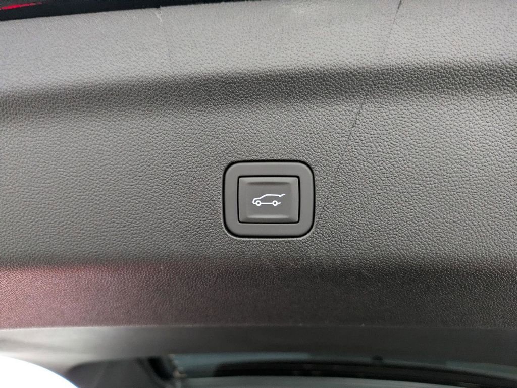 2026 GMC Yukon XL Elevation - Photo 14