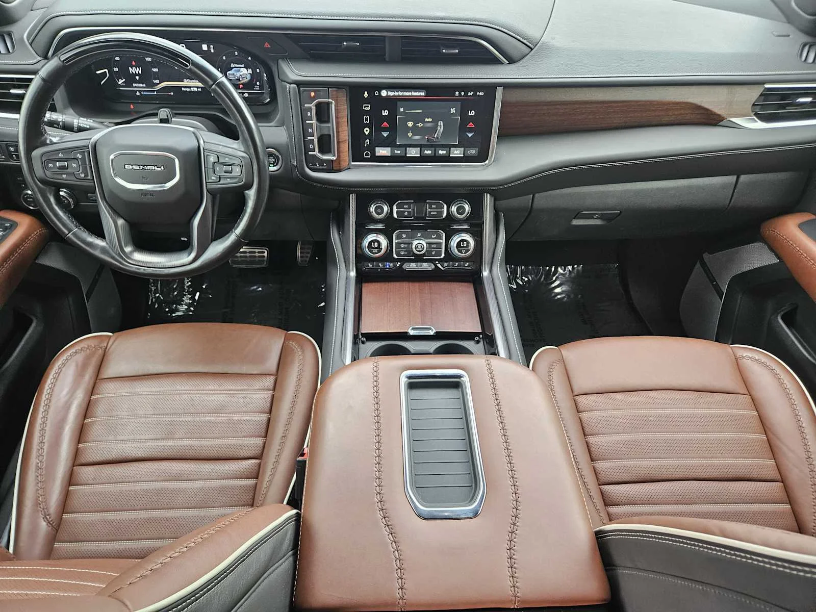 Used 2023 White Frost Tricoat GMC Denali Ultimate image 20