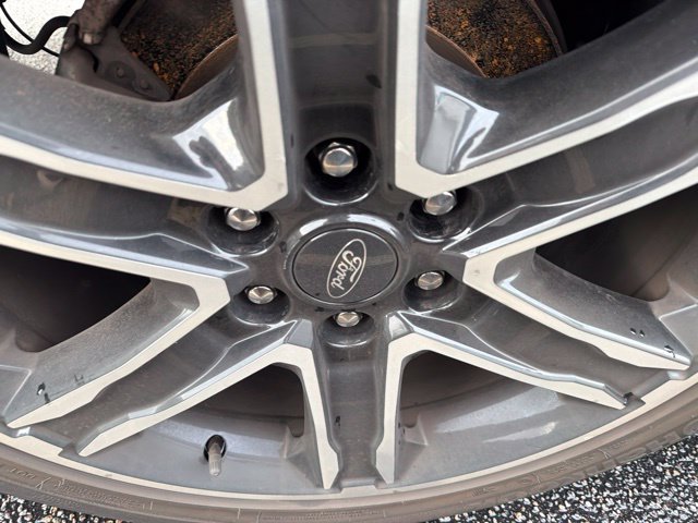 Used 2019 Silver Ford Limited image 6