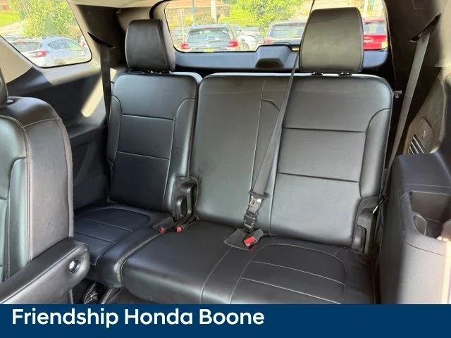 Used 2018 Beige Chevrolet Premier image 35