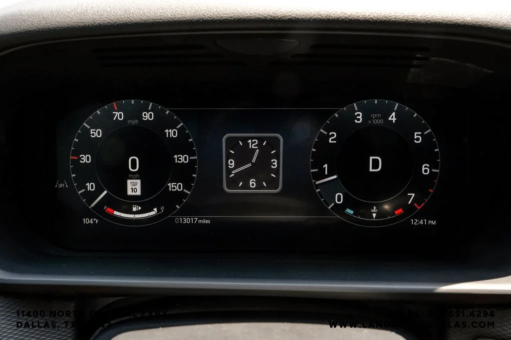 Used 2025 Eiger Gray Metallic Land Rover Dynamic SE image 21