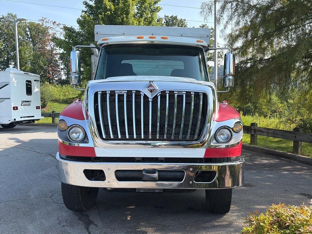 Used 2012  INTERNATIO  image 4