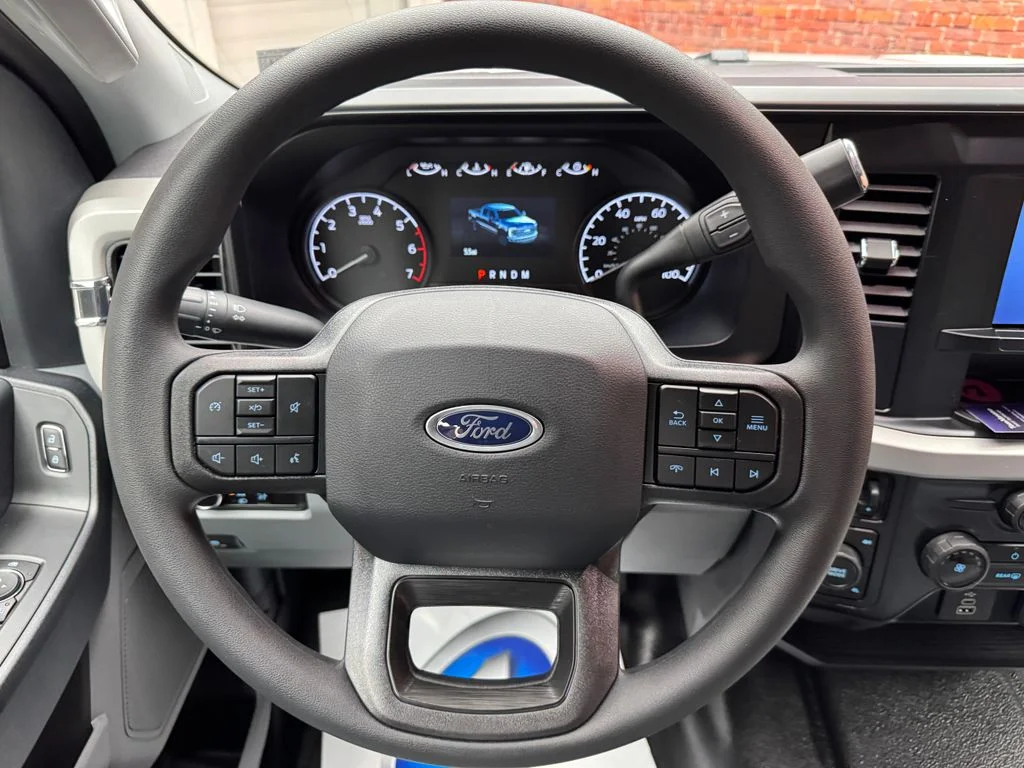 New 2026 Oxford White Ford F-250® XL image 13