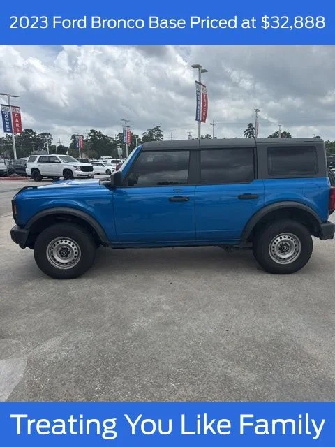 2023 Ford Bronco Base 4x4's photo
