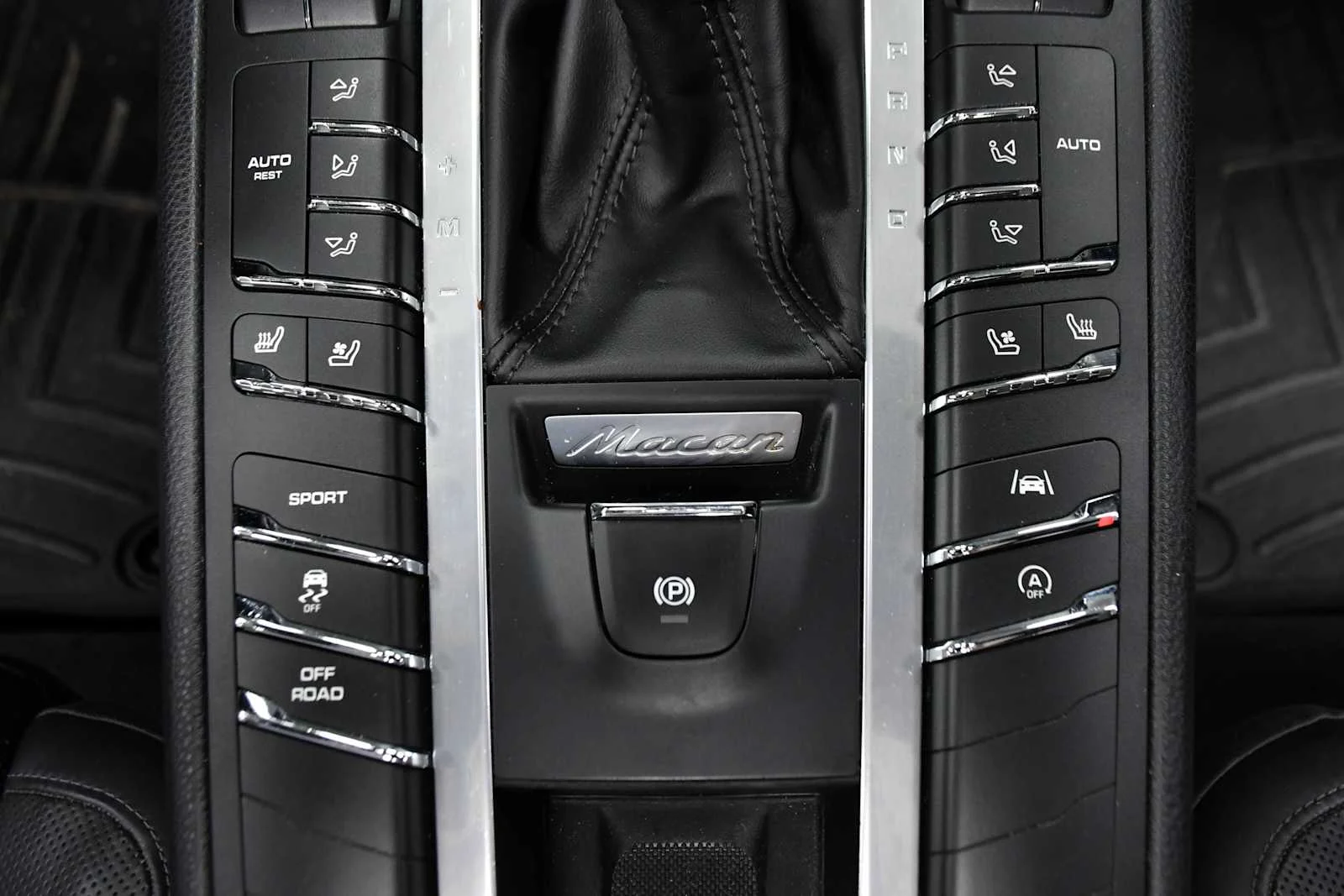 Used 2020 Black Porsche S image 22