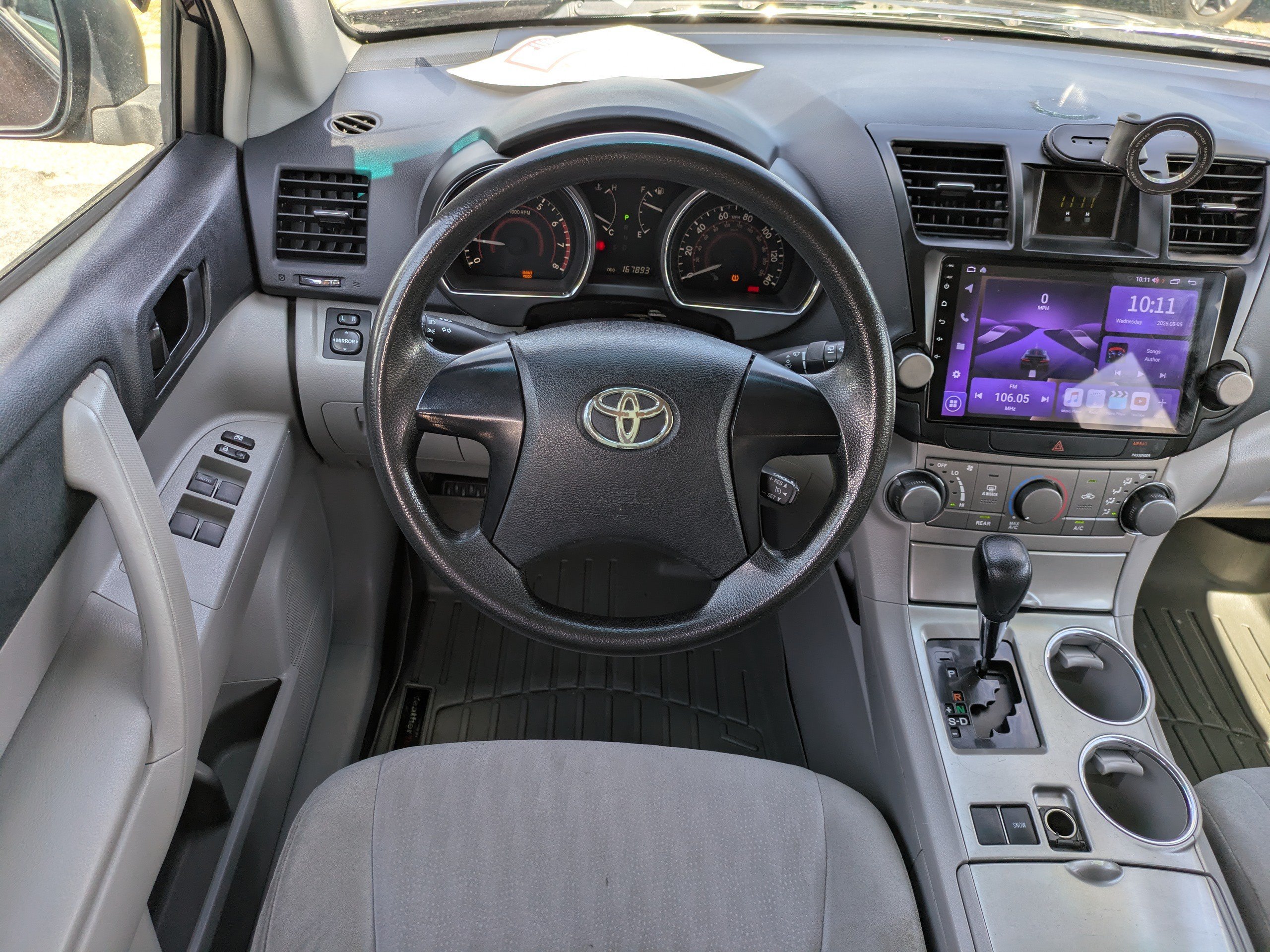 Used 2012 Red Toyota  image 15