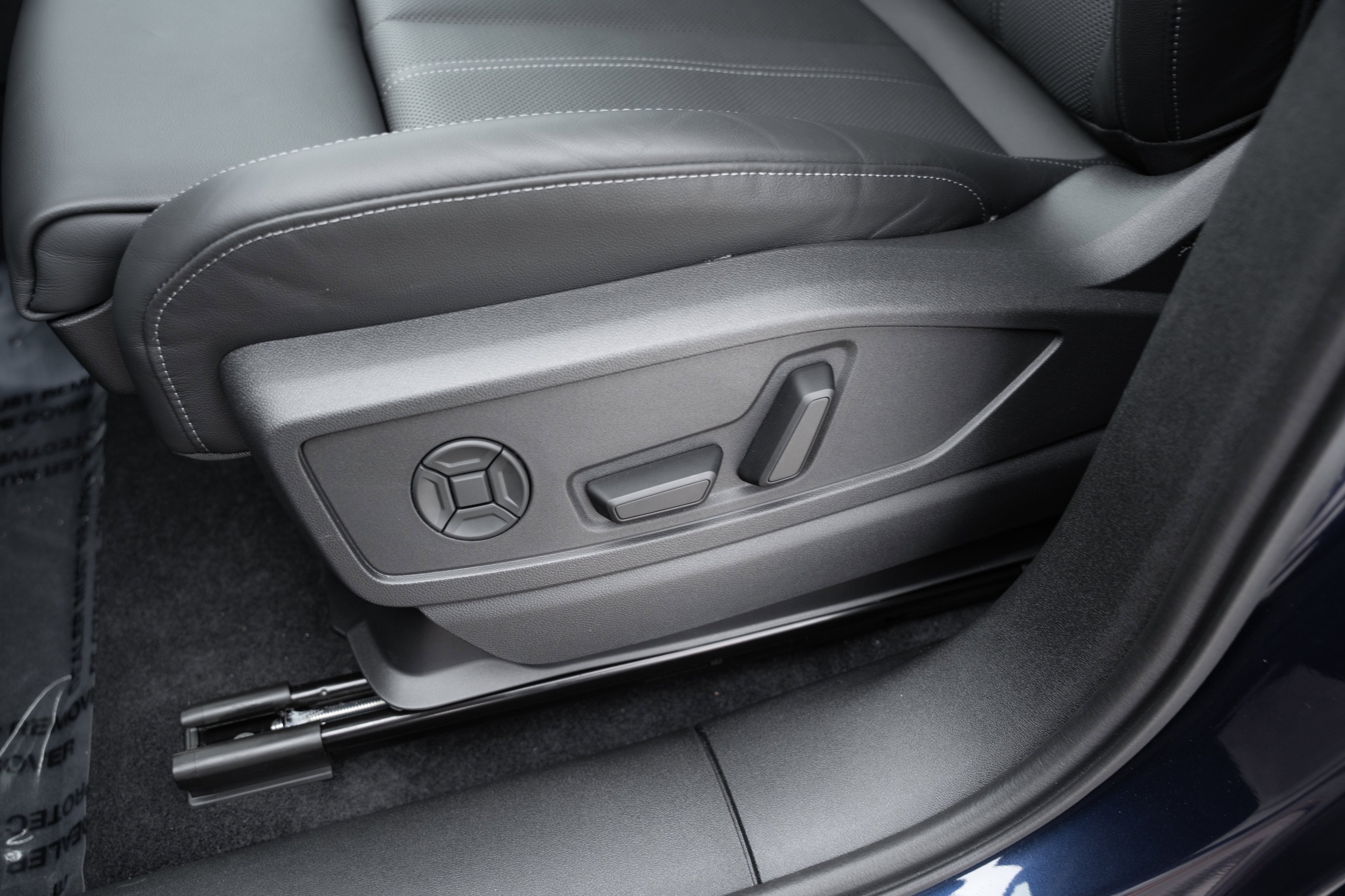 2025 Audi Q5 Premium Plus - Photo 22