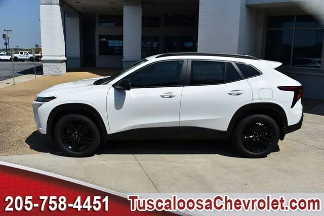 New 2026 Summit White Chevrolet ACTIV image 6