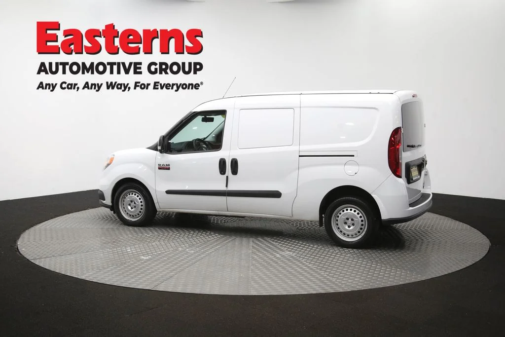 Used 2022 White Ram Base image 63