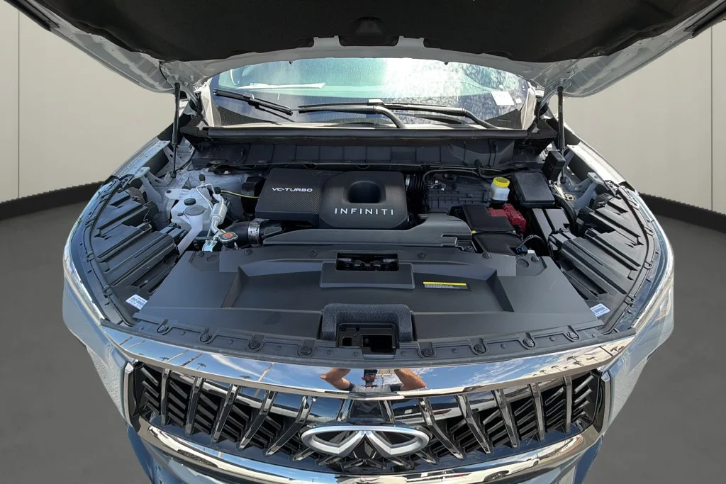 New 2027 HARBOR GRAY INFINITI Sport AWD image 9