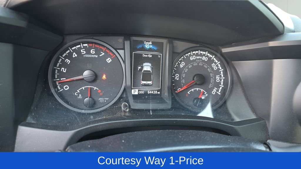 Used 2022 Silver Toyota SR image 13