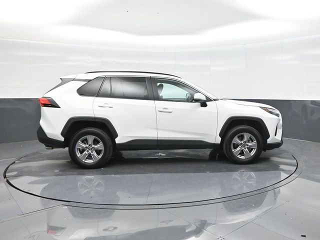 Used 2025 White Toyota XLE image 26