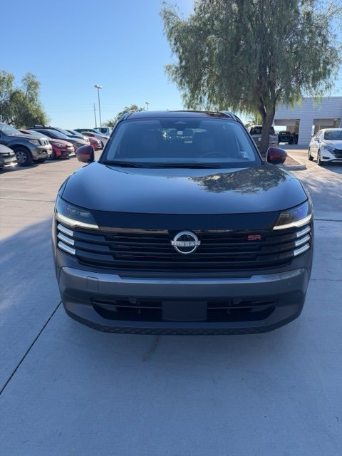 Certified Used 2025 Gray Nissan SR image 5