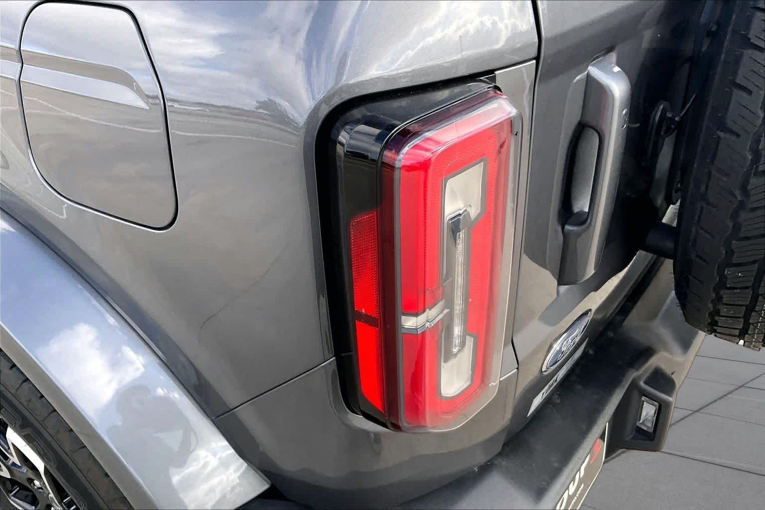 Used 2023 Carbonized Gray Metallic Ford Outer Banks image 27