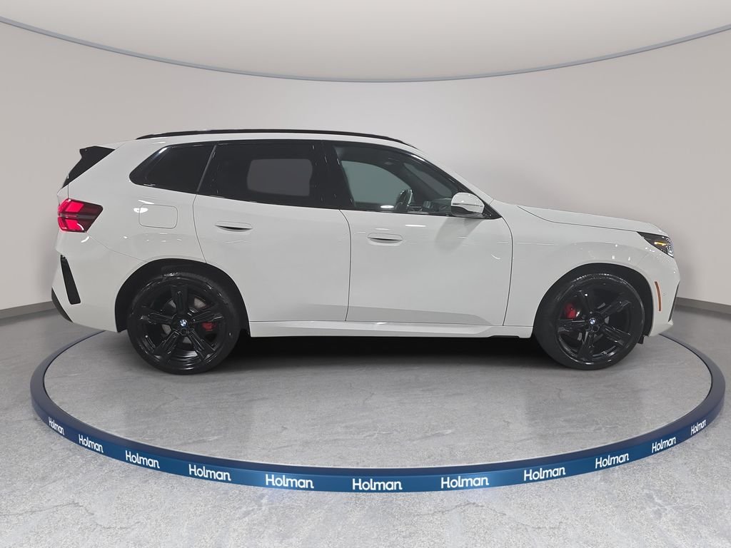 Certified Used 2026 Alpine White BMW 30 xDrive image 4
