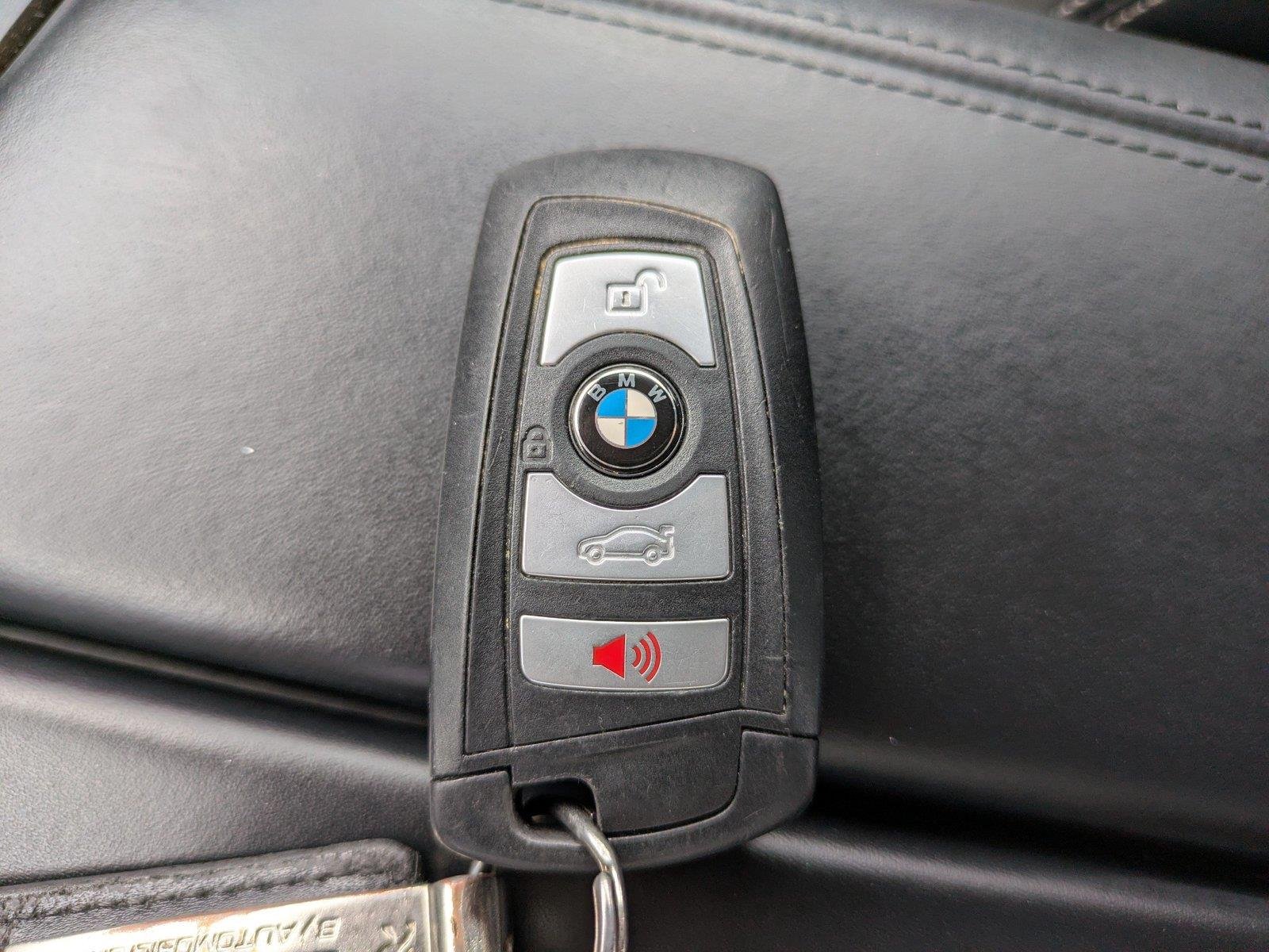 Used 2015  BMW 535i xDrive image 28