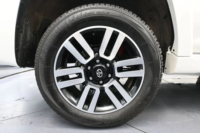 2023 Toyota 4Runner Limited - Photo 15