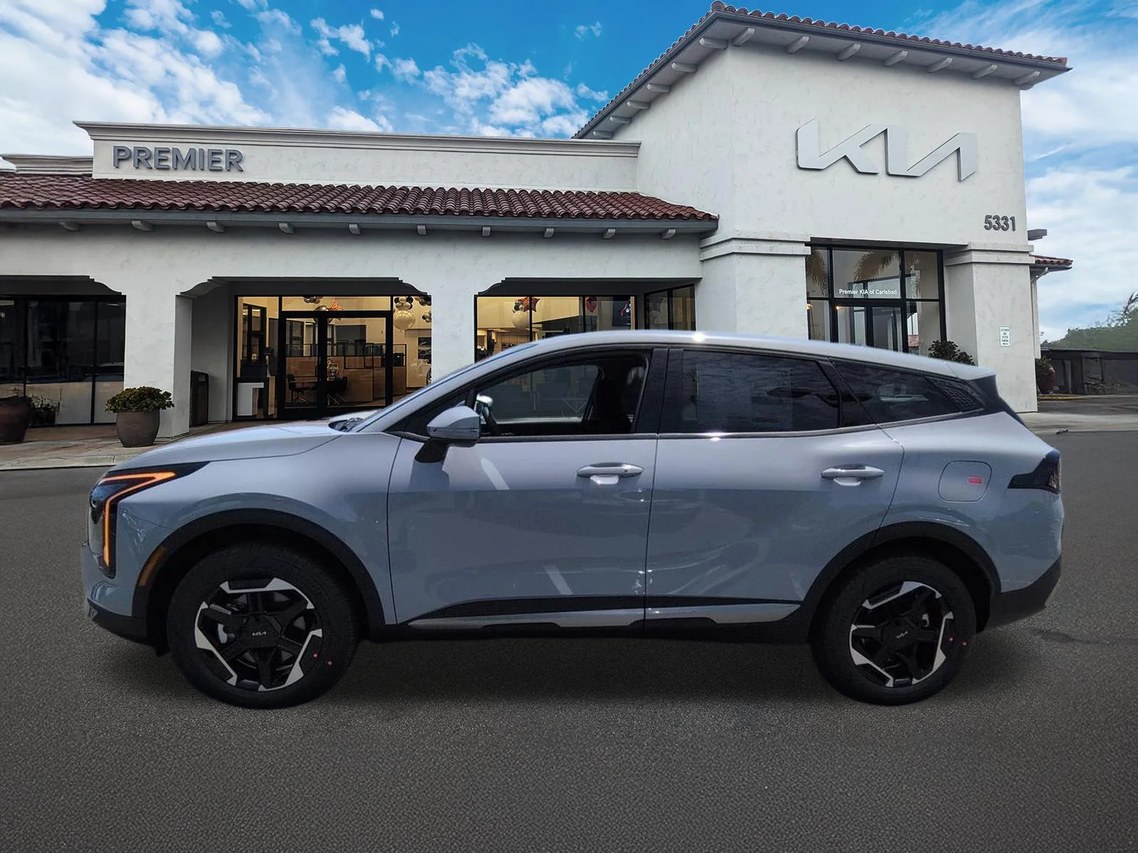 New 2026 Wolf Gray Kia S image 5