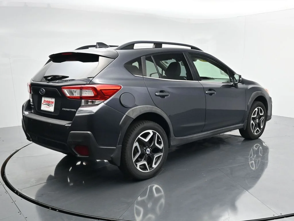 Used 2018 Gray Subaru 2.0i Limited image 7