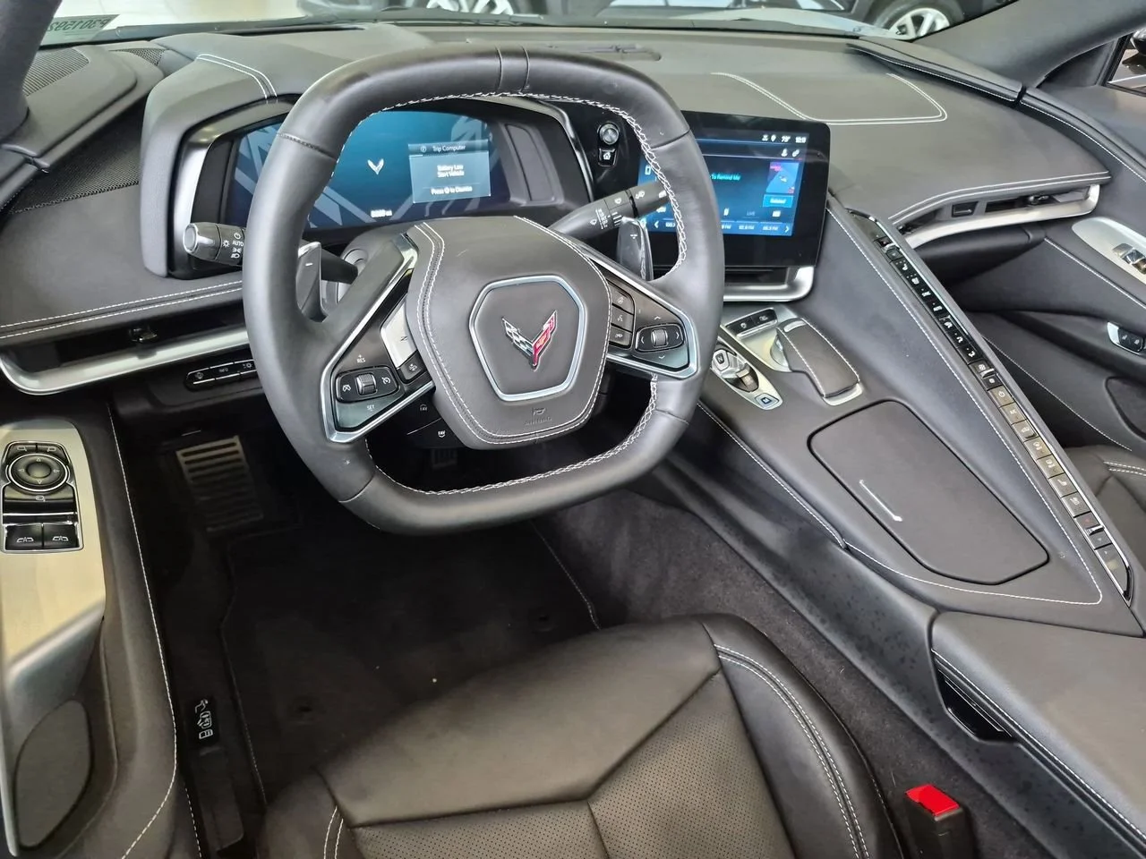 Used 2025 Sea Wolf Gray Tricoat Chevrolet 2LT image 10