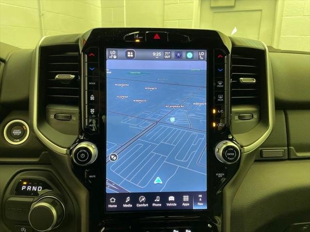 New 2026 Hydro Blue Pearl-Coat Exterior Paint RAM BIG HORN image 15
