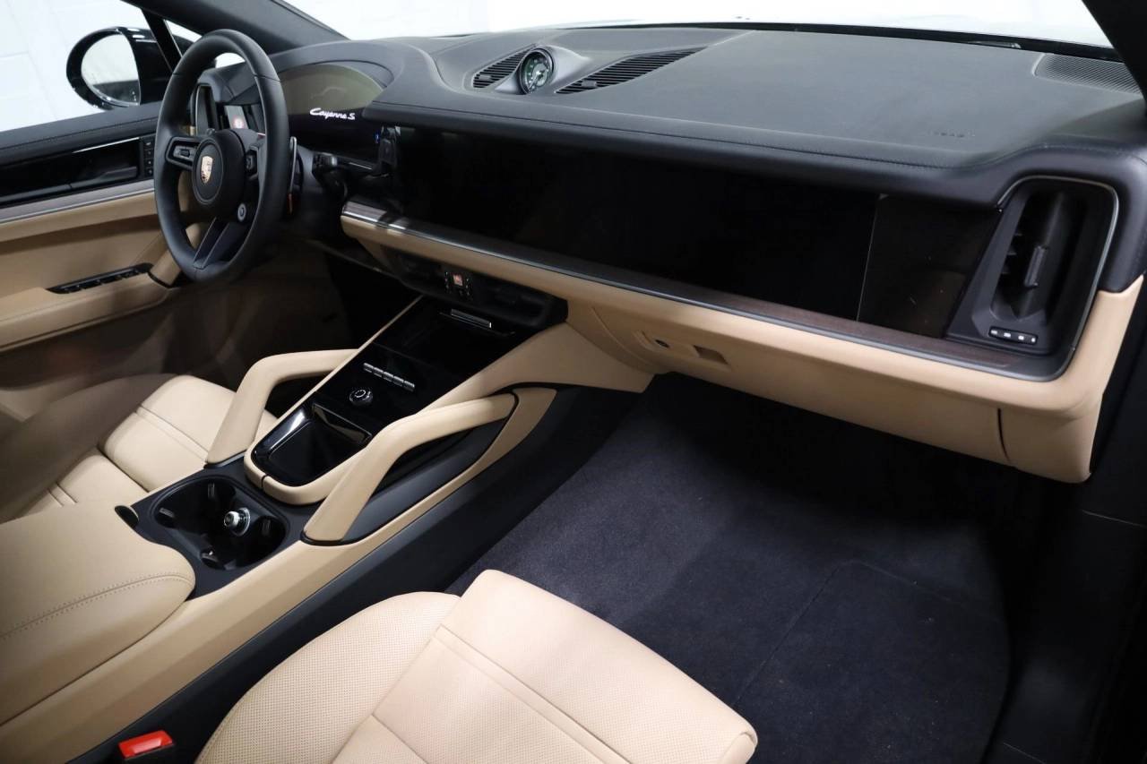 New 2026 Chromite Black Metallic Porsche S Coupe image 6