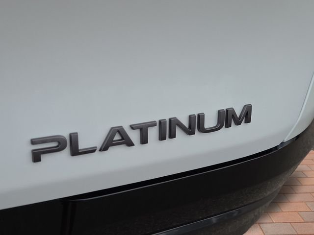 Used 2025 White Pearl Nissan Platinum image 6