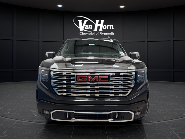 Used 2024 Onyx Black GMC Denali image 2