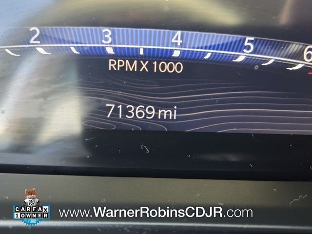 Used 2023 Gray Jeep Limited image 31