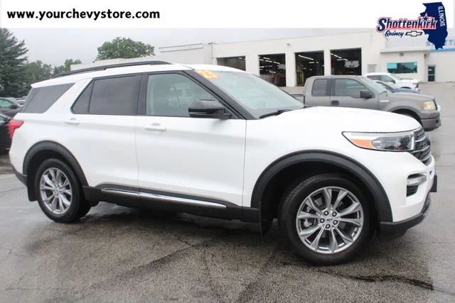 2023 Ford Explorer XLT