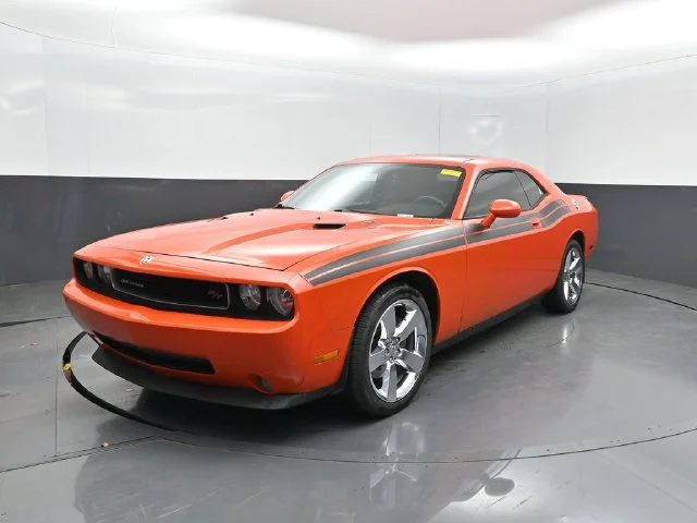 Used 2010 Orange Dodge R/T image 2