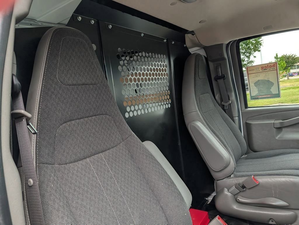 Used 2024 Summit White GMC Work Van image 12