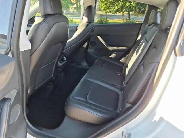 Used 2021 White Tesla Long Range image 28