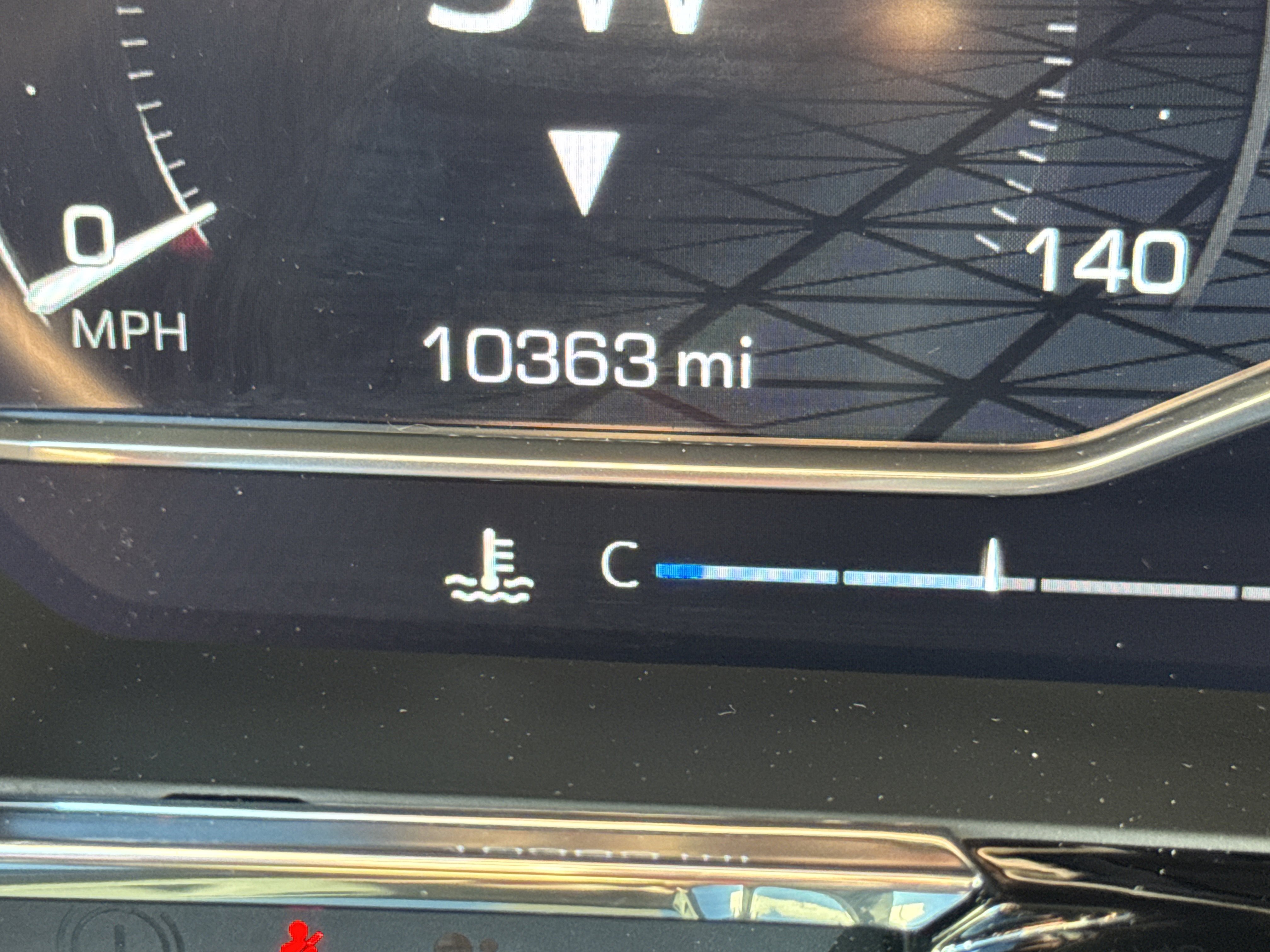 Used 2024 Onyx Black GMC SLE image 23