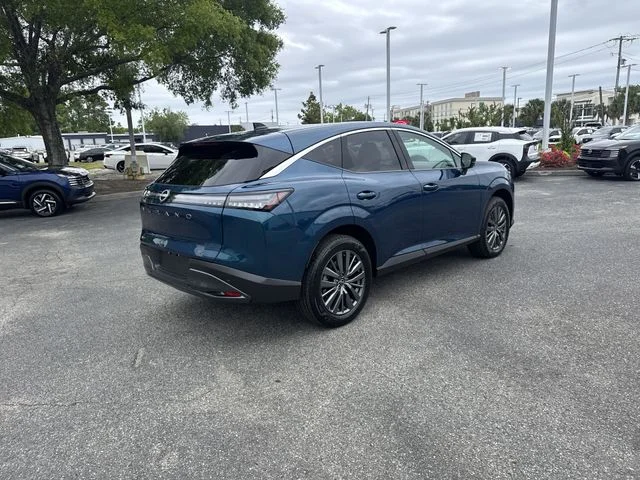 Used 2026 Blue Nissan SL image 5