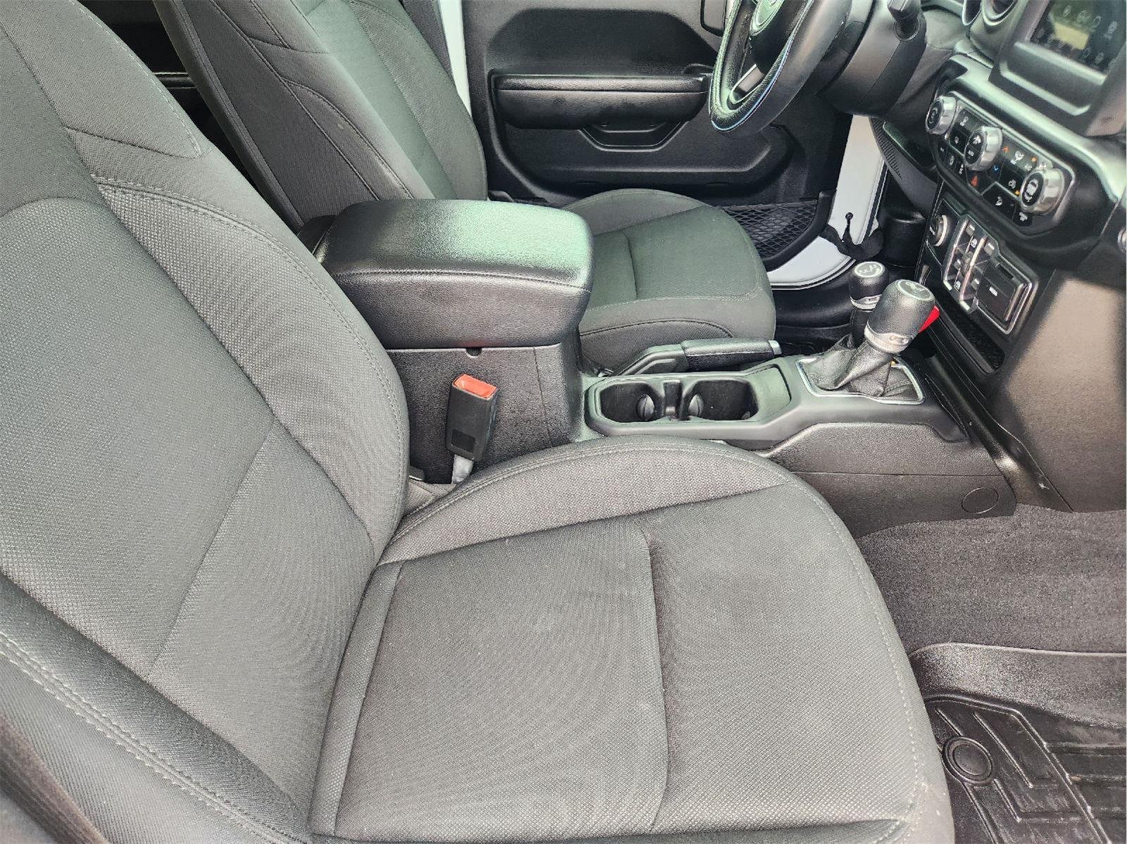 Certified Used 2020 Bright White Clearcoat Jeep Sport S image 13